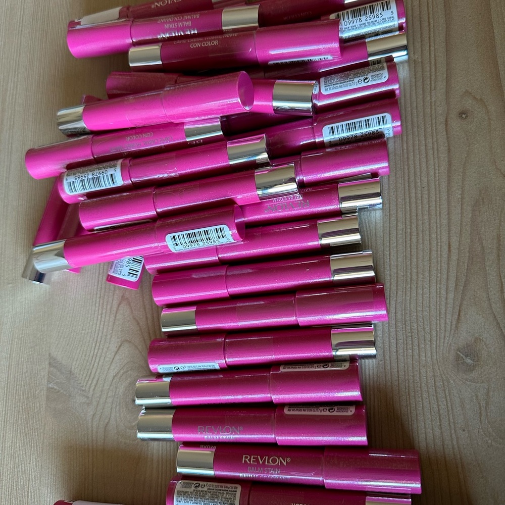REVLON MYSTIC MAGENTA LIP BALM STAIN LOT OF 37